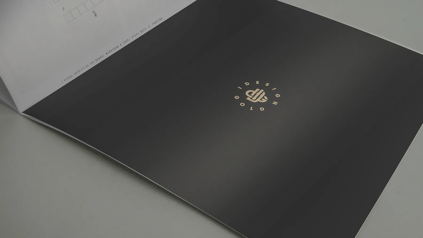 IDESIGN GOLD - Luxury cover