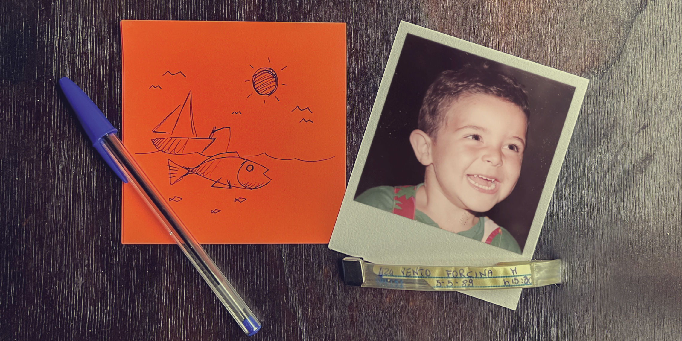 header-visual